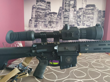 Pues tengo a la venta este visor nocturno, está prácticamente nuevo, lo he sacado dos veces y el anterior 02