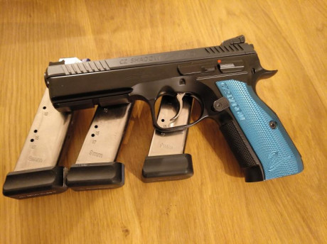 Buenas compañeros 
Por falta de uso vendo CZ SHADOW 2 en perfecto estado y con muy poco uso 
Se puede 01