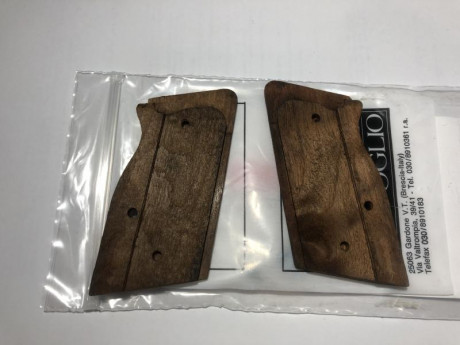 Vendo cachas para tanfoglio limited custon, con fannel, prácticamente nuevas 30€ 01