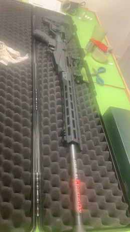 Vendo TIKA T3X TACT  A1 6,5CM por no usar, tiene menos de 800disparos el arma esta bien, menos unas rapadas 01