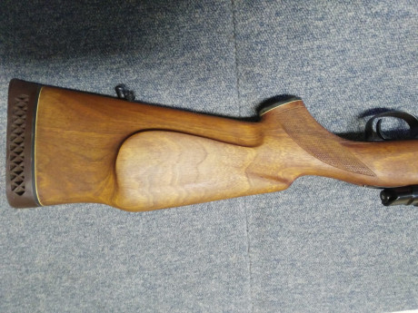 Rifle Zastava M70 de cerrojo fabricado en Kragujevac (Serbia) . Calibre .458 Winchester. Prácticamente 00