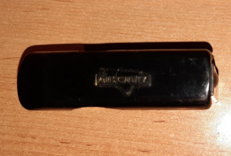 Hola compro para carabina Anschutz cargador para el cal 222 y si alguien tiene ademas despiece o algo 12