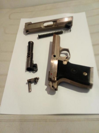 Hola buenas pongo a la venta pistola firestar 9 mm  en perfecto estado esta documentada en f el precio 00