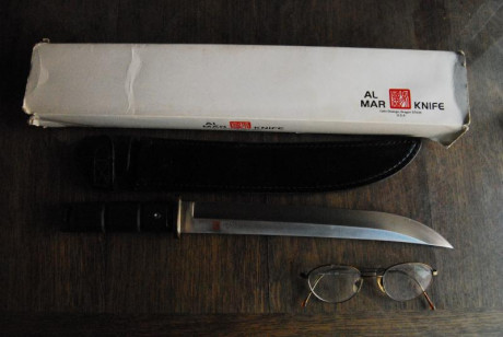 Vendo tres cuchillos AL MAR en Madrid sin usar. Están marcados como  fabricación japonesa . Los precios 00
