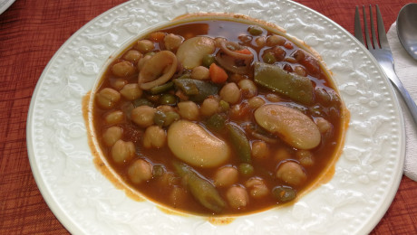 Hoy para comer acelgas hervidas y chuletón de vaca gallega vieja con seis semanas de maduración en cámara 00