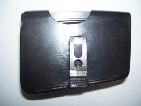 Vendo cargador para el fusil Suizo Schmidt Rubin G-11 y el K-11
el cargador es original , esta usado en 00