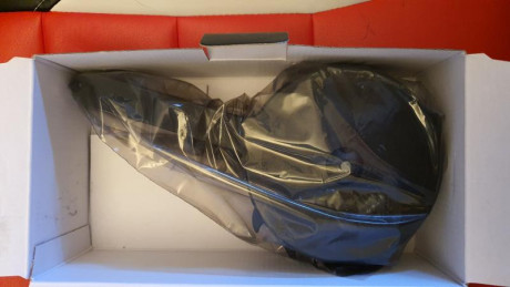 Vendo cargador para Glock nuevo a estrenar, con capacidad para 50 cartuchos del cal 9pb.

Precio: 115€
El 00