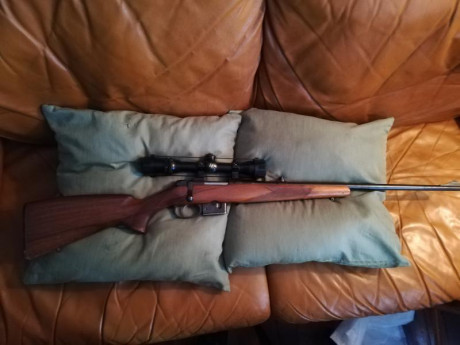 Vendo rifle cz 527 calibre 222rem, tiene gatillo al pelo frances y cargador extraible, agrupa de maravilla 01