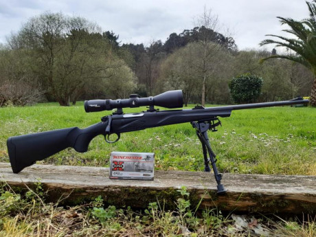 Vendo
Rifle Franchi cal. 243 W con visor BSA GH 3-12X56 IR y bipode 
990€ 01