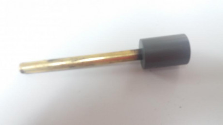 Vendo baqueta y embudo para avancarga. 

BAQUETA MAS EMBUDO                     70,-€

Portes a cargo 00