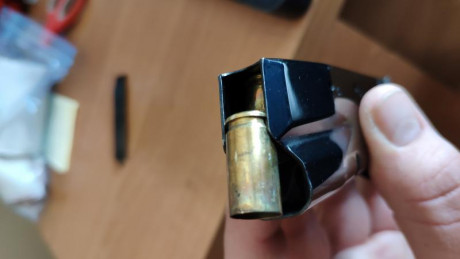He hecho una consulta sobre este problema en "muestra tu cz 75"

 Buenas tardes.

Soy un feliz 90