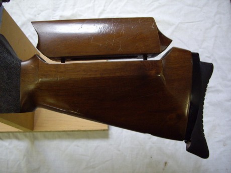 Hola, hace un tiempo adquirí una carabina Feinwerkbau 300, y me hace falta la pieza que mantiene levantada 02