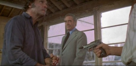 Compañeros,

En vista de las ganas de algunos (Elcafe, Wilcow, Vrakk, etc) por adivinar armas de películas 10