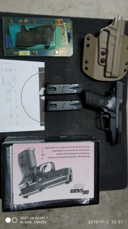 Se vende pistola Sig Sauer P228 de segunda mano en muy buen estado. Poco uso. Calibre 9mm parabellum. 02