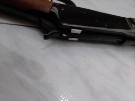 Vendo dos carabinas Rossi , una 357 y un 44 MAG. Están en estado perfecto,sin uso. El 44mag tiene seguro 00