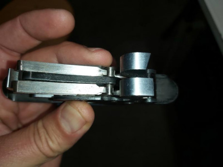 Vendo culata de escopeta superpuesta PERAZZI mx8, para bascula calibre 20, pequeña, con salida y ventaja 00