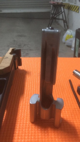 Se vende Pardini hp 32 calibre 32, muy poco uso, la pistola viene con maletín original y la cacha es talla 111