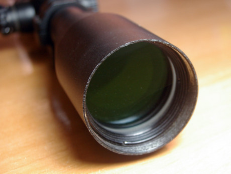 Visor Sightmark 4-16x44 en perfecto estado, sin marcas ni rozaduras. Perfecto para disparos a media y 20