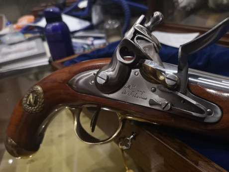 Coleccion unica a la venta y por tiempo limitado, de la firma PEDERSOLI y llamada diez años de coleccion 30