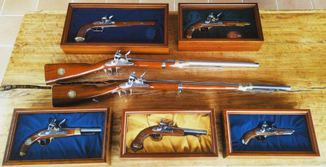 Coleccion unica a la venta y por tiempo limitado, de la firma PEDERSOLI y llamada diez años de coleccion 02