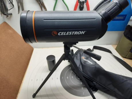 Vendo telescopio 25-75x70 en perfecto estado.
75 euros envío incluido a península. 01