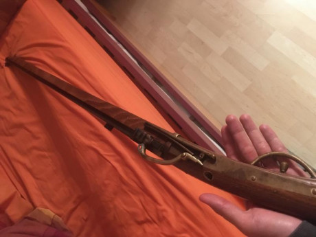 Muy buenas compañeros. Hace poco heredé un arcabuz japonés (teppo) de llave de mecha del calibre 44. Es 00