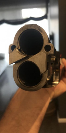 Se vende escopeta BERETTA 686 E TRAP 76cm de cañon con *-** estrellas fijas, bien cuidada y con pocos 11