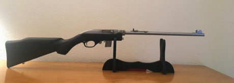 -Vendo  CARABINA MARLIN PAPOOSE 
- Acción semiautomática.
- Construida en acero inoxidable, acabado niquelado.
- 02