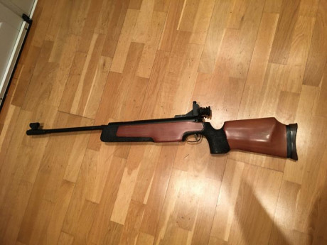 Vendo carabina Gamo MC SUPER, cal 4,5, carabina de aire precomprimido con sistema
de carga por palanca 02