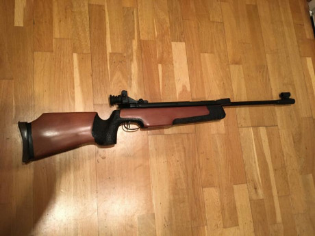 Vendo carabina Gamo MC SUPER, cal 4,5, carabina de aire precomprimido con sistema
de carga por palanca 00