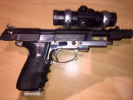 VENDO PISTOLA LLAMA Modelo "M87 Shooting Competition", de I.P.S.C. y Precision. 
Calibre: 9mm 10