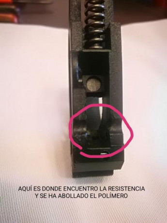 Hola amigos.

 En estos días de recogimiento obligatorio he estado repasando mis armas y haciendo limpieza 01