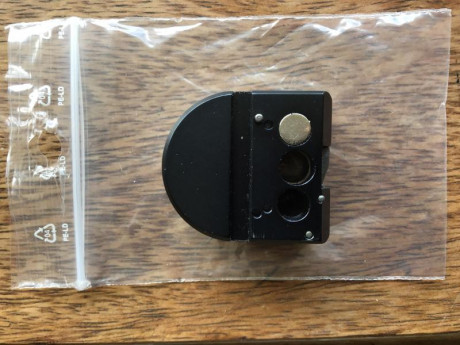 Vendo este cargador para carabinas Daystate calibre 6,35 o .25  como se aprecia en las fotos, su estado 01