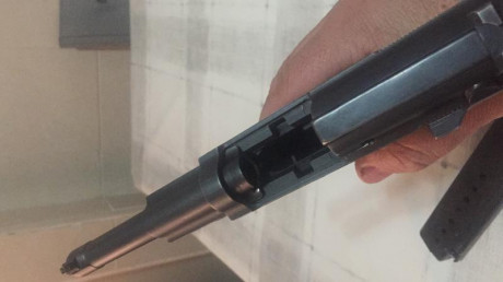 Se vende p38 con dos cargadores y funda de cuero en 250 euros portes aparte 01