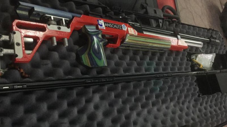 Vendo carabina en 850 euros con diopter o cambio por steyr lp10 01