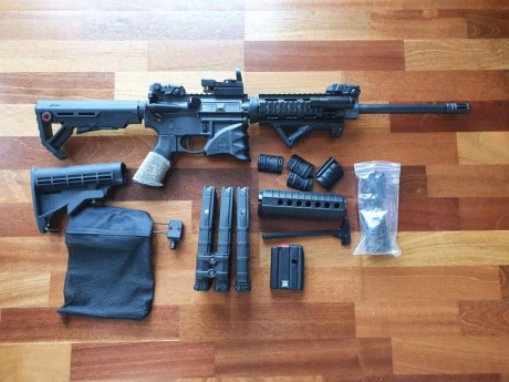 Vendo mi capricho porque no lo utilizo (he tirado menos de 100 balas). Es un S&W MP15  300 blackout 02