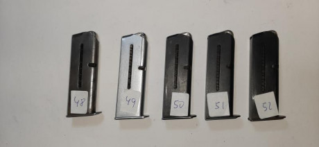 vendo cargadores  varios modelos  mando fotos por WhatsApp  precio unidad  8 €  consultar forma de venta 140