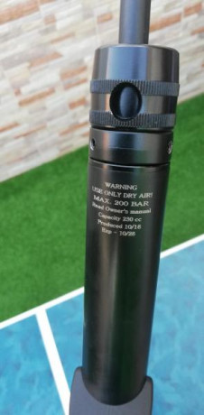 Vendo Kral Puncher 4,5mm/.177 con dos cargadores originales de 14 disparos cada uno.
Visor Gamo 4-12x44 12