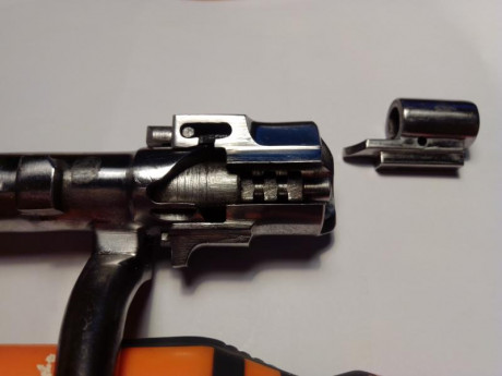 buenos dias, tengo una consulta que hacer por que el otro da estube limpiando el rifle y me quede con 100