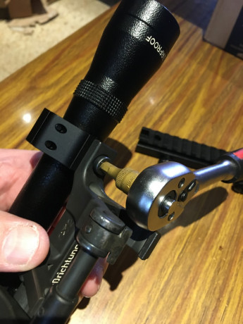 Vendo conjunto visor mas montura de anillas STANAG, compuesto de
Visor ZENIT PO 4x24 C2 (optica Bielorrusa 12