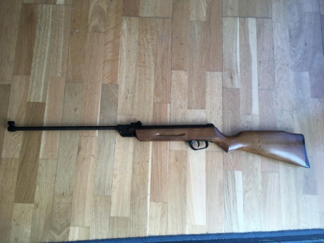 hola
carabina de aire comprimido 4.5 gamo david en perfecto estado esta restaurada de madera (lijado y 02