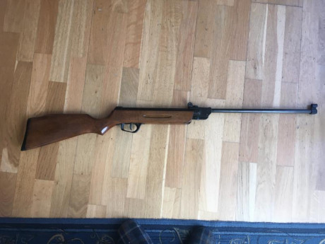 hola
carabina de aire comprimido 4.5 gamo david en perfecto estado esta restaurada de madera (lijado y 01