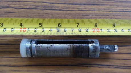 Hola, voy a intentar restaurar una Flecha modelo 12 y quisiera a ver si me podeis informar de que muelle 70