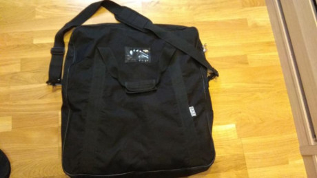 Comprado en junio de 2014 y fabricado en diciembre de 2013.
Aún en garantía hasta diciembre de 2023.
Se 40