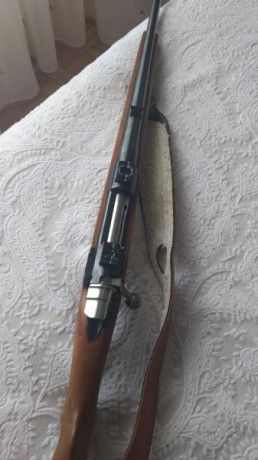 hola un amigo vende un rifle santa barbara calibre 308w modelo C-75 lleva bases apel originales y 60 cms 10