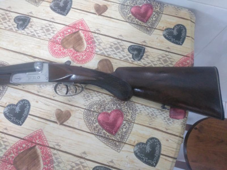 Se vende escopeta paralela calibre 16 marca Eusebio Arizaga 125 euros. 02