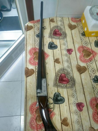 Se vende escopeta paralela calibre 16 marca Eusebio Arizaga 125 euros. 11