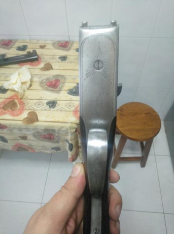 Se vende escopeta paralela calibre 16 marca Eusebio Arizaga 125 euros. 31