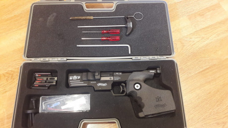 Vendo Walther SSP comprada nueva con menos de 1.000 disparos, con caja original con todos los accesorios 01