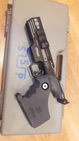 Vendo Walther SSP comprada nueva con menos de 1.000 disparos, con caja original con todos los accesorios 00